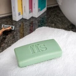Nourish & Replenish: Shampoo Bar With Hemi-Squalane -Ffs Sales Store IMG 3891